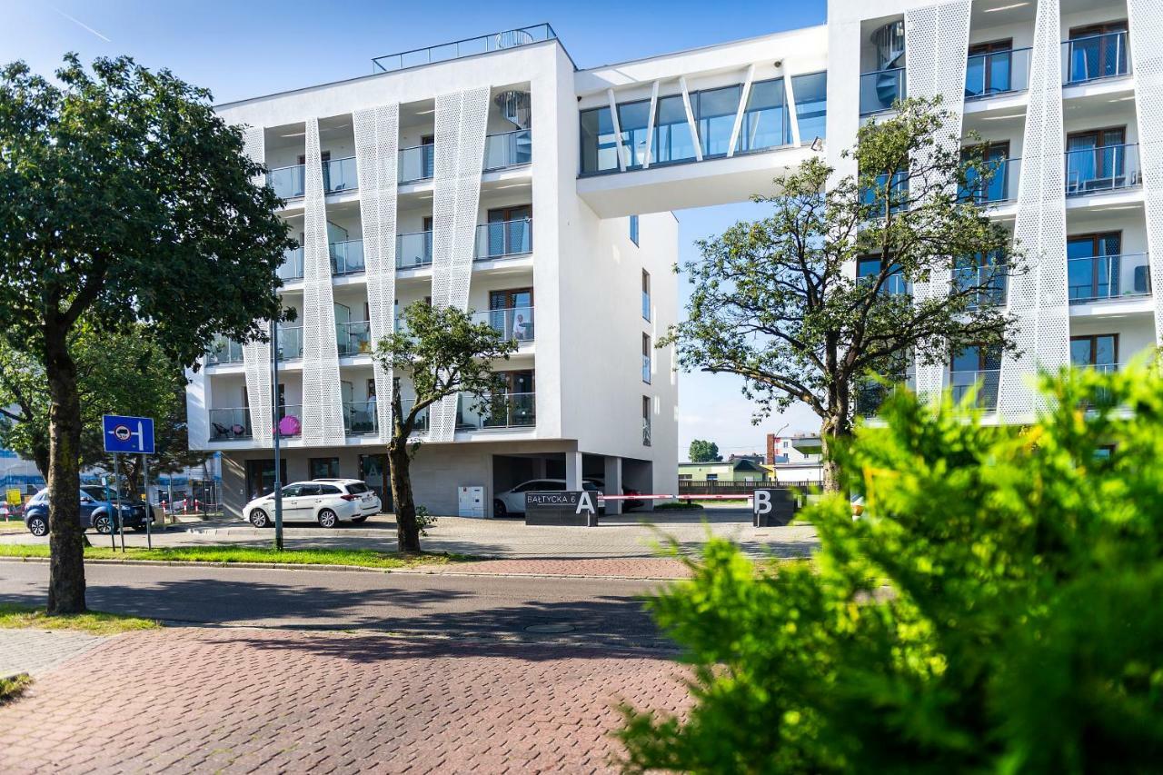 Apart111 Apartament Rodzinny 3 Pokoje - 2 Sypialnie- Sauna, Silownia Kołobrzeg Extérieur photo